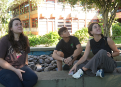 Convocan a estudiantes a postularse al Programa de Movilidad Pila Virtual 2025 